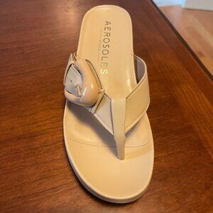 NEW AEROSOLES Women's shoes